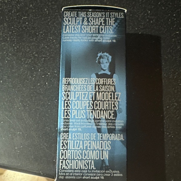 Redken Fashion Collection Short Sculpt 19 Gel - Black and Blue - Picture 3 of 4